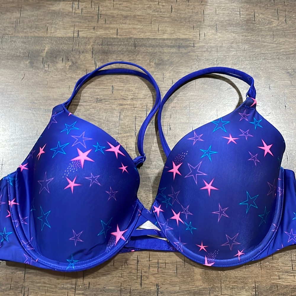 Victoria’s Secret bra!